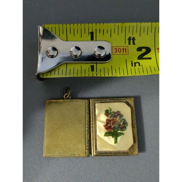 Vintage Enamel Book Locket Floral Design Romantic Sweetheart - Picture 3 of 8
